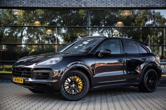 Porsche CAYENNE 4.0 Turbo , Panoramadak, 4-wielbesturing, Sportuitlaat, Sport-Chrono