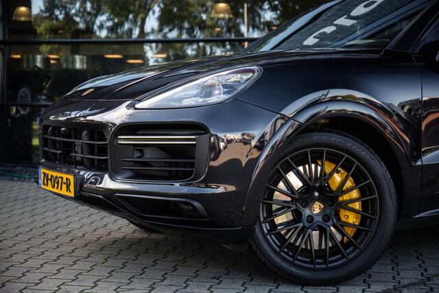 Porsche CAYENNE 4.0 Turbo , Panoramadak, 4-wielbesturing, Sportuitlaat, Sport-Chrono
