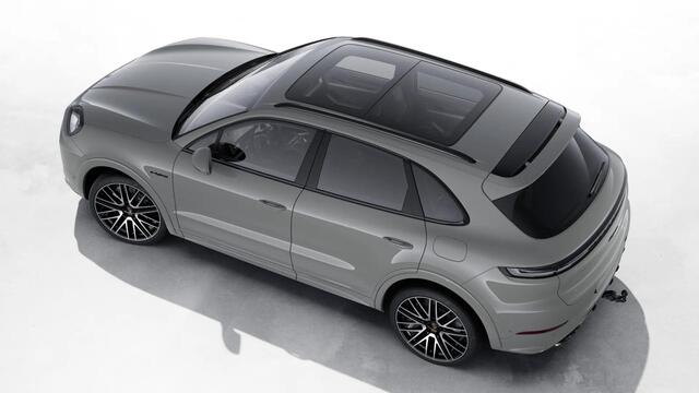 Porsche CAYENNE 3.0 E-Hybrid, SportDesign, 22", pano, tr.haak, Bose, luchtv., memory, matrix-LED, privacy