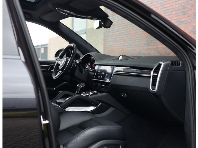 Porsche CAYENNE 4.0 Turbo | 1e Eig. - Pano - Nightvision - BOSE