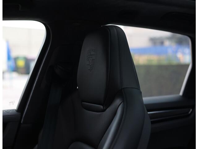 Porsche CAYENNE 4.0 Turbo | 1e Eig. - Pano - Nightvision - BOSE