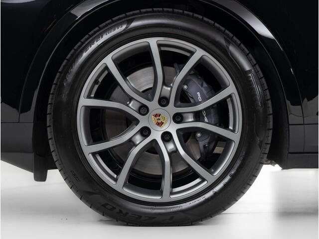 Porsche CAYENNE Coupé E-Hybrid
