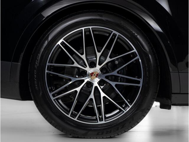 Porsche CAYENNE Coupé E-Hybrid