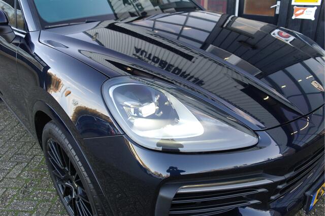 Porsche CAYENNE 3.0 340 PK | Pano | Luchtvering | Night Vision | 21'' | 360º | Carplay