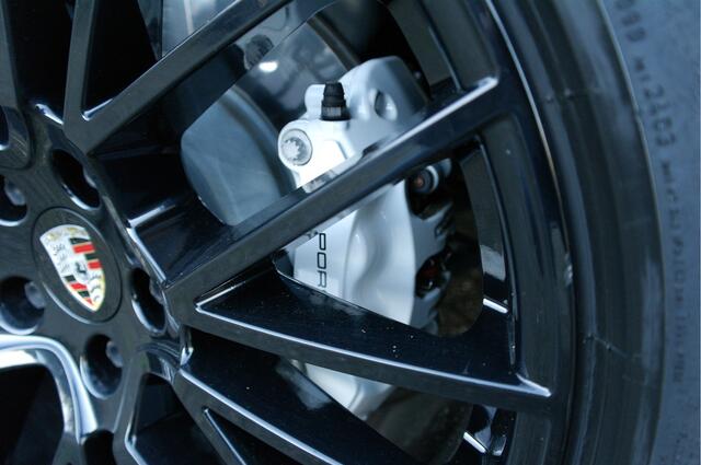 Porsche CAYENNE 3.0 340 PK | Pano | Luchtvering | Night Vision | 21'' | 360º | Carplay