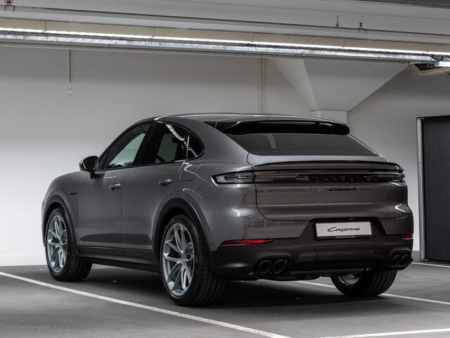 Porsche CAYENNE S E-Hybrid Black Edition Coupé