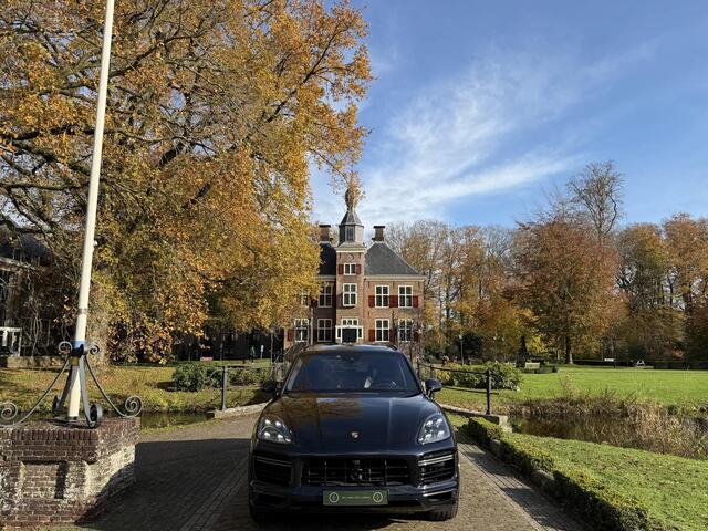 Porsche CAYENNE 4.0 Turbo S E-Hybrid | Porsche Approved | Sport Design | Carbon | NL-Auto | Full Options |