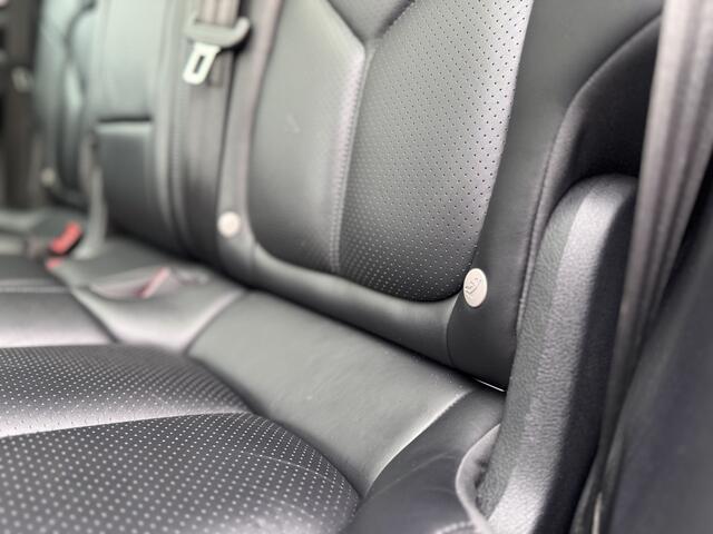 Porsche CAYENNE 3.0 D Platinum Edition | NL auto | Panoramadak | Chrono | Luchtvering | Velgen 21" |