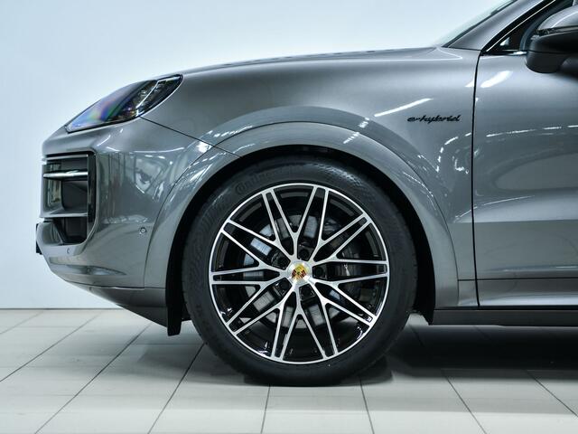 Porsche CAYENNE E-Hybrid Coupe