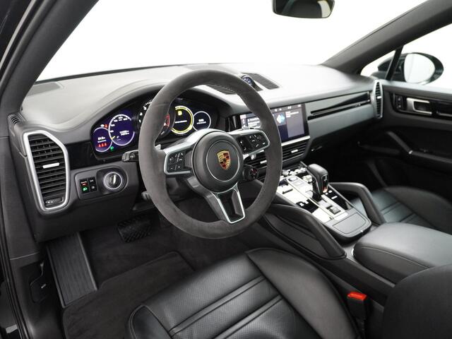Porsche CAYENNE Coupé 3.0 E-Hybrid Panoramadak | 1e Eigenaar | Dealer onderhouden | 360 Camera
