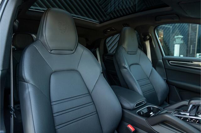 Porsche CAYENNE Coupé 3.0 E-Hybrid Sport Design Pano GTS stoel PDLS Head Up Sport Chrono Nachtz. 360Cam Luchtv. Trekhaak