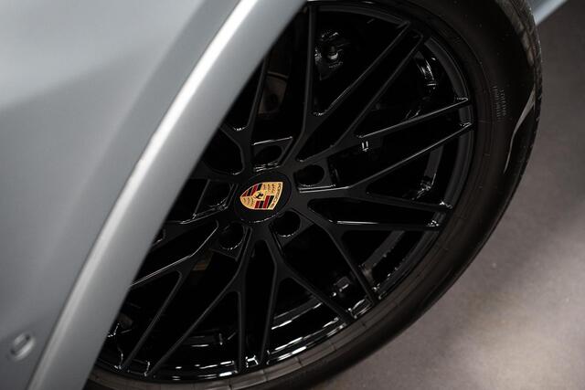 Porsche CAYENNE Coupé 3.0 E-Hybrid *Sport-Design / Vierwielbesturing / Stoelventilatie / BOSE / 18-Wegs / Panorama / Soft-Close / Keyless*