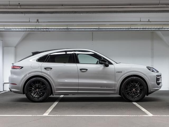 Porsche CAYENNE E-Hybrid Black Edition Coupé