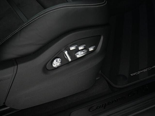 Porsche CAYENNE Coupé GTS 4.0 460pk |dealer onderhouden|Approved 2028|pano|carbon ext|matrix LED|chrono|sport design|Bose|18-voudig|HUD|memory|360 camera|Apple Carplay|blind spot|21"|