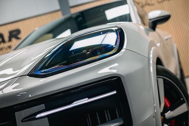 Porsche CAYENNE Coupé 3.0 S E-Hybrid | Stoelmasssage | HomeLink | Head-Up | Sport Chrono | Bose | Trekhaak | Kreide |