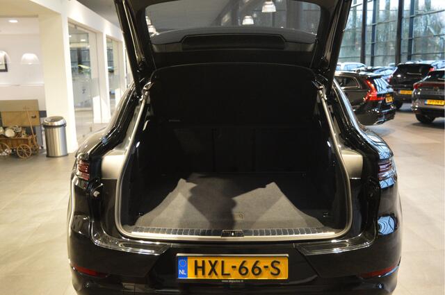 Porsche CAYENNE Coupé 3.0 E-Hybrid pano camera Bose leer 22 inch 470 pk !!
