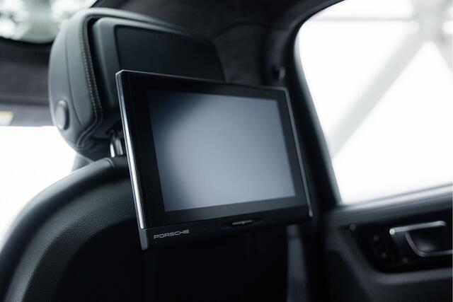 Porsche CAYENNE Coupé 3.0 E-Hybrid | Chalk grey | Burmester Audio |