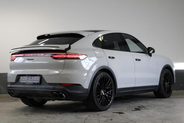 Porsche CAYENNE Coupé 3.0 E-Hybrid Sport Chrono - Panorama - Matrix - Trekhaak