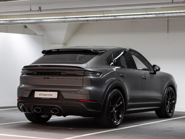 Porsche CAYENNE Turbo E-Hybrid Coupé met GT Pakket