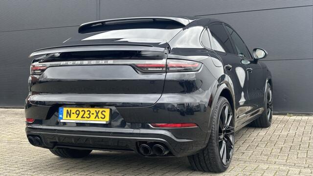 Porsche CAYENNE Coupé 3.0 | Pano | Sport Chrono | Stoelventilatie | 22"LMV