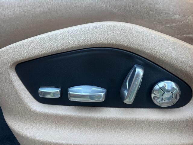 Porsche CAYENNE 3.0 V6 Sport 2018 Panoramdak 22" Velgen