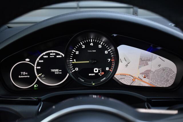 Porsche CAYENNE Coupé 3.0 E-Hybrid 462pk SportDesign | Pano | Massage | 360 Camera | Stoelventilatie | Luchtvering | Bose | Orig. NL |