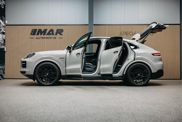 Porsche CAYENNE Coupé 3.0 E-Hybrid | Head-up | Bose | Sport Chrono | Stuurverwarming | Stoelverwarming en verkoeling | Trekhaak | Kreide |