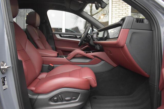 Porsche CAYENNE 4.0 Turbo E-Hybrid Sport Chrono Pano PASM ACC Zitklima Bose Sound