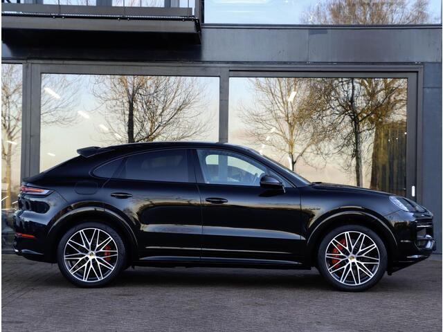 Porsche CAYENNE Coupé S 3.0 E-Hybrid 520PK | Achterasbesturing | Pano | Softclose | SportChronoPlus