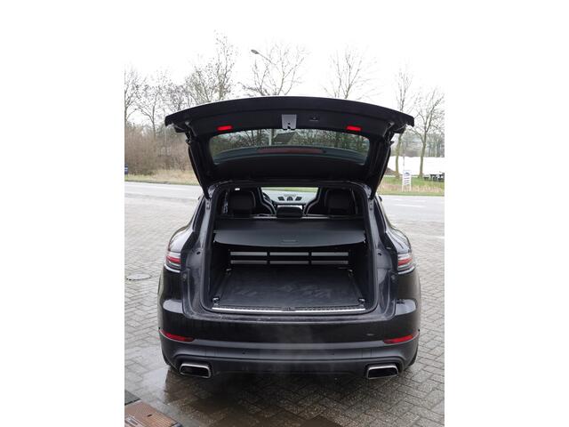 Porsche CAYENNE 3.0 E-Hybrid NL-AUTO | PASM LUCHTVERING | BOSE | GTS ZETELS