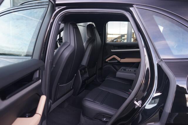 Porsche CAYENNE 3.0 E-Hybrid | Voorstoelen verwarmd | Elektrische trekhaak |