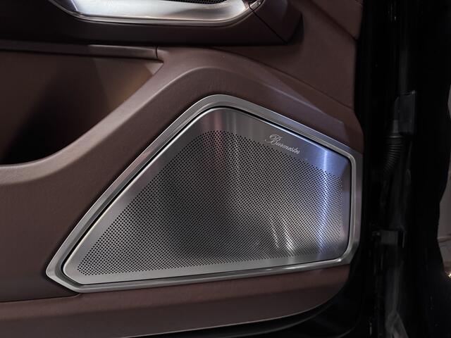 Porsche CAYENNE 4.0 Turbo, Burmester, Keramisch, Pano, 22", Softclose, Trekhaak.