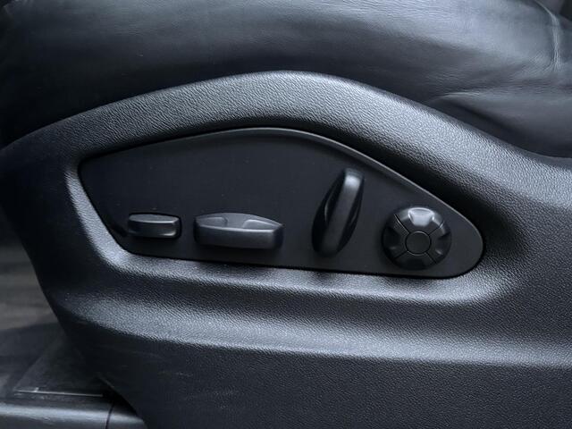 Porsche CAYENNE Coupé 3.0 E-Hybrid Chrono | Sportuitlaat | Panorama | 360 camera | Head-up