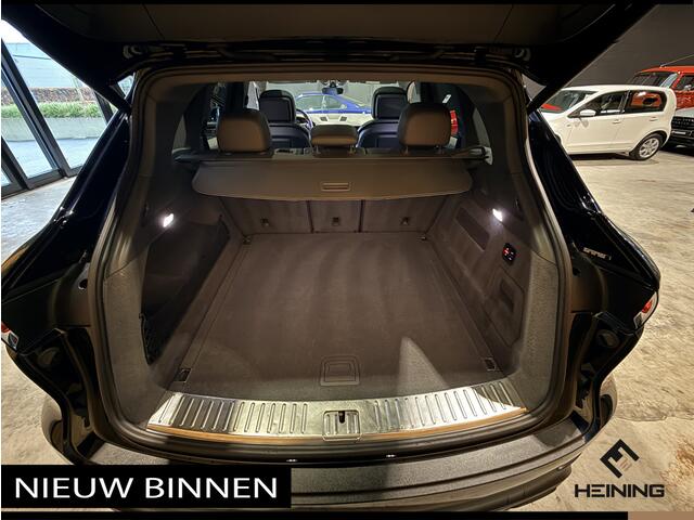 Porsche CAYENNE 3.0 Apple-carplay. Pano. Trekhaak. Navi. Bose. Luchtvering.