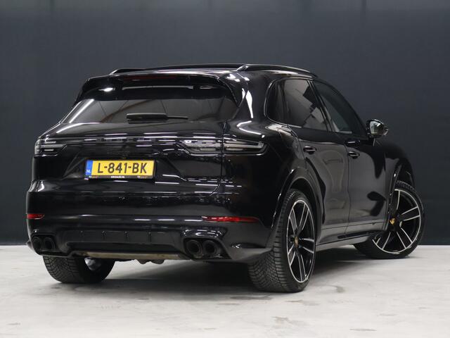 Porsche CAYENNE 3.0 E-Hybrid [SPORT CHRONO, SPORT DESIGN, LED MATRIX PDLS PLUS, LUCHTVERING, SCHUIFKANTELDAK, TREKHAAK INKLAPBAAR, MEMORY SEATS, BOSE SOUND, STOELVERKOELING, HEAD-UP, APPLE CARPLAY, ANDROID, 360 CAMERA, A