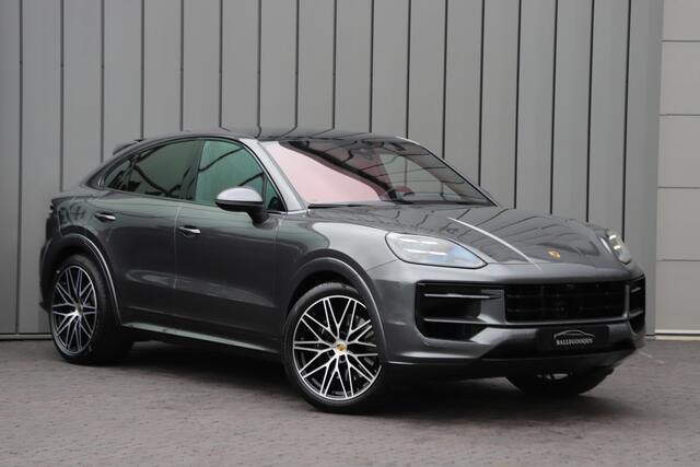 Porsche CAYENNE Coupé 3.0 E-Hybrid | 470PK | Achterasbesturing | Sport-design | Luchtvering | Sport-chrono | Matrix-led | Sfeerverlichting | NL-Auto | 2024.