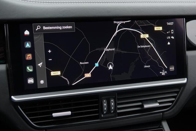 Porsche CAYENNE Coupé 3.0 E-Hybrid 462Pk Aut. | Platinum Edition | Sport-Design Pakket | Luchtvering | 360° Camera | 22''