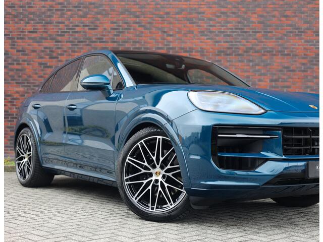 Porsche CAYENNE Coupé 3.0 E-Hybrid | Pano - Trekhaak - Sport Chrono