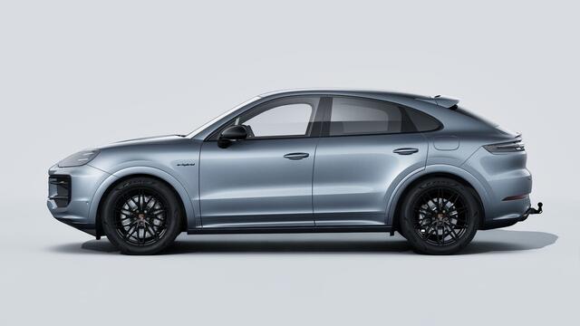 Porsche CAYENNE E-Hybrid Black Edition Coupé