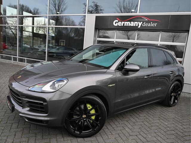 Porsche CAYENNE 3.0 E-Hybrid Lucht Pano Zetels 22-inch 360-Cam Sport-Chrono Tr.Haak M-Led