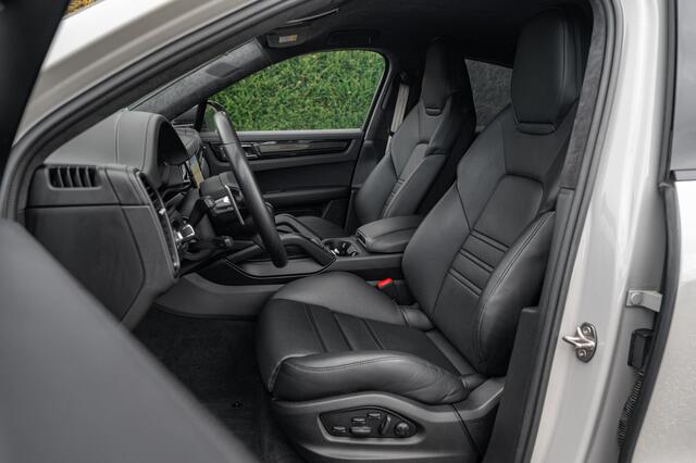 Porsche CAYENNE Coupé Turbo GT TechArt 880pk