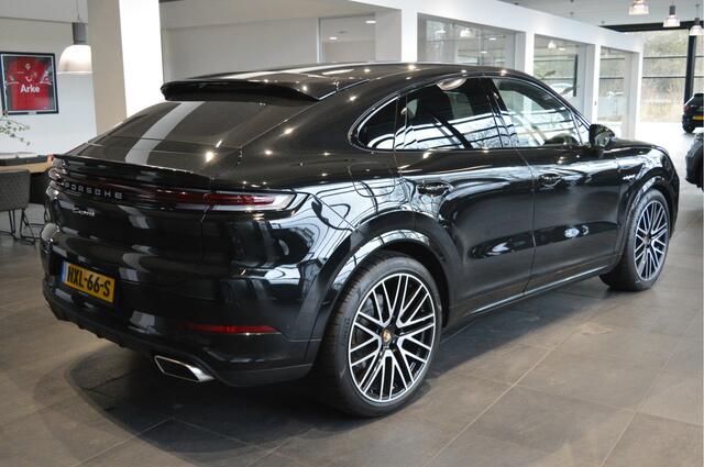 Porsche CAYENNE Coupé 3.0 E-Hybrid pano camera Bose leer 22 inch !!