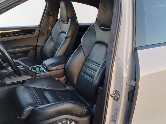 Porsche CAYENNE Coupé 3.0 E-Hybrid Prachtige auto