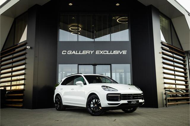 Porsche CAYENNE 4.0 Turbo - Origineel NL | Sport Chrhono + | Luchtvering | Elek. Trekhaak