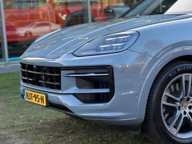 Porsche CAYENNE Coupé 3.0 E-Hybrid Sport design / ACC / 360 Camera / PANO / NW MOEL