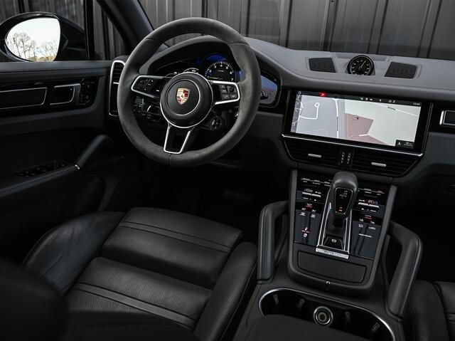 Porsche CAYENNE 3.0 E-Hybrid 463PK Sport Design | Panoramadak | Sport-Chrono | Bose Surround System | 18-wegs + memory | Head-Up | Soft Close