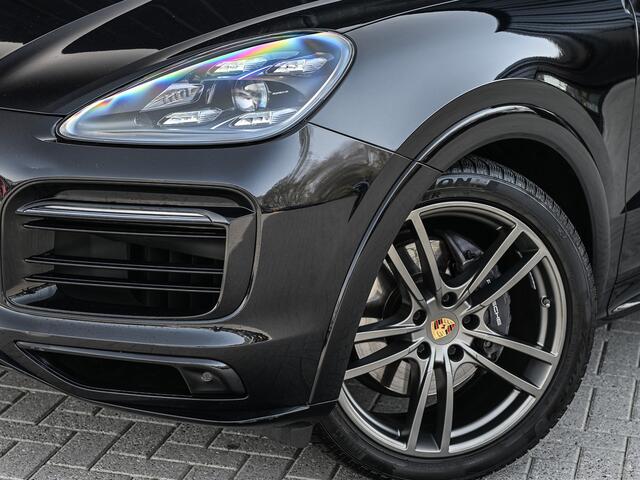 Porsche CAYENNE 3.0 E-Hybrid 463PK Sport Design | Panoramadak | Sport-Chrono | Bose Surround System | 18-wegs + memory | Head-Up | Soft Close