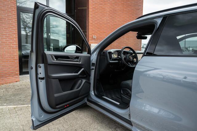 Porsche CAYENNE 3.0 E-Hybrid Sport-Design Sportuitlaat Carbon VOL
