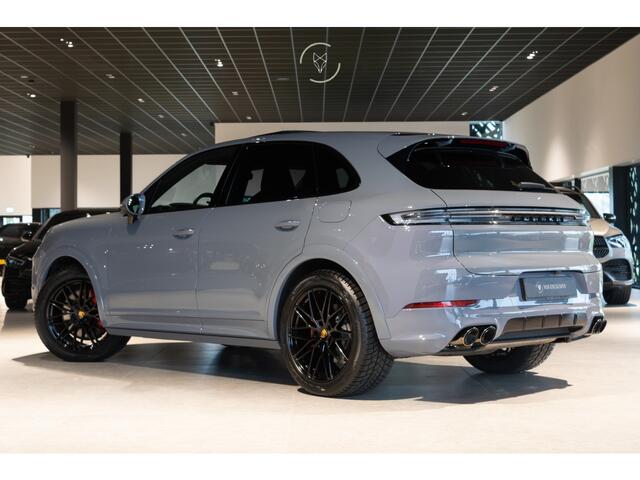 Porsche CAYENNE 3.0 E-Hybrid SportDesign|Passenger Display|21''|Luchtvering|HUD|ACC|Bose|18-voudig|Panorama|Stoelkoeling