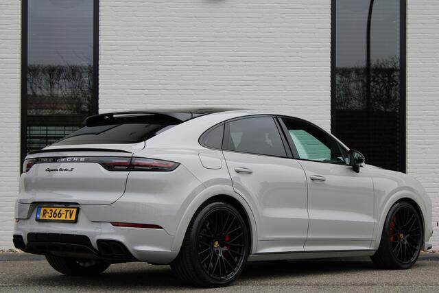 Porsche CAYENNE Coupé 4.0 Turbo S E-Hybrid / Sportdesign Pakket / Hoogglans / Krijt / Vol Opties / NIEUWSTAAT